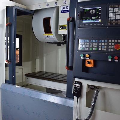 Độ chính xác định vị 0,01mm Trung tâm máy dọc Cnc 3 trục